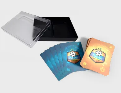 Baralho Tradicional PVC 0,3mm Branco Verniz Total Frente 8,8x5,7cm (Verso Personalizado - 2 Baralhos) - 4x4